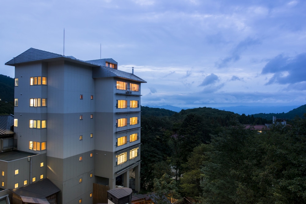 ホテルルーセントタカミヤ 山形