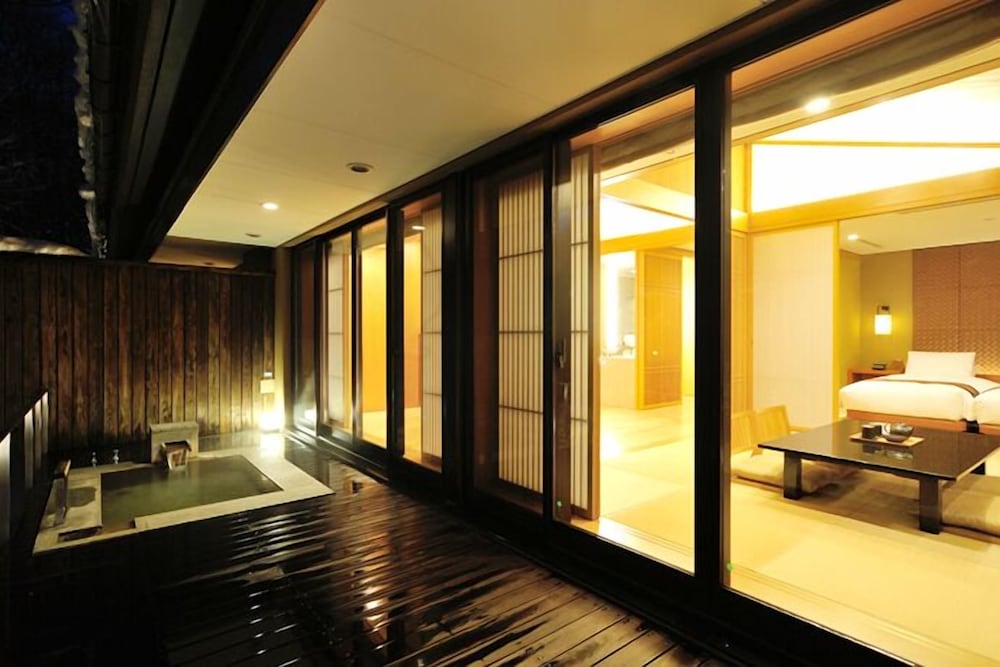 竹泉荘 CHIKUSENSO ONSEN 山形