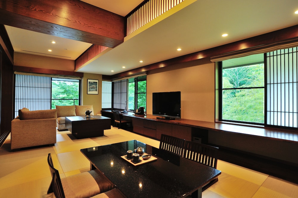 竹泉荘 CHIKUSENSO ONSEN 山形