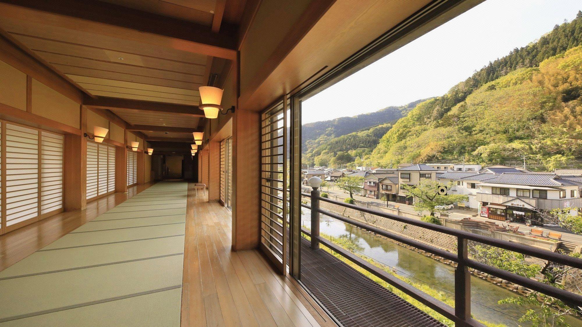萬国屋 山形