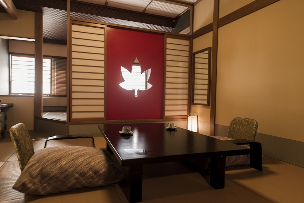 深山荘 高見屋 山形