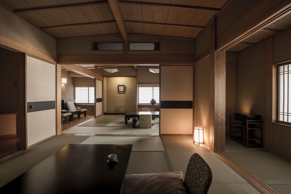深山荘 高見屋 山形