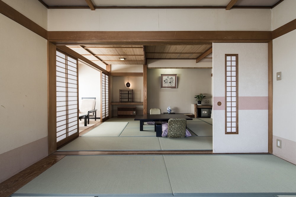 深山荘 高見屋 山形