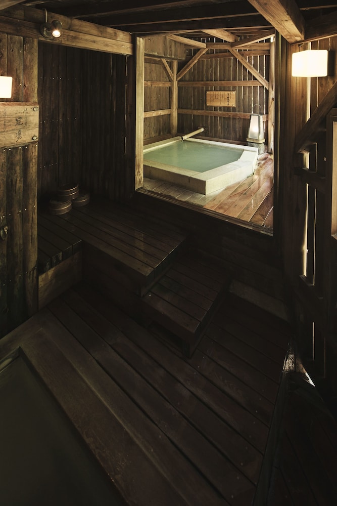 深山荘 高見屋 山形