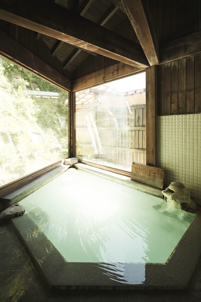 深山荘 高見屋 山形