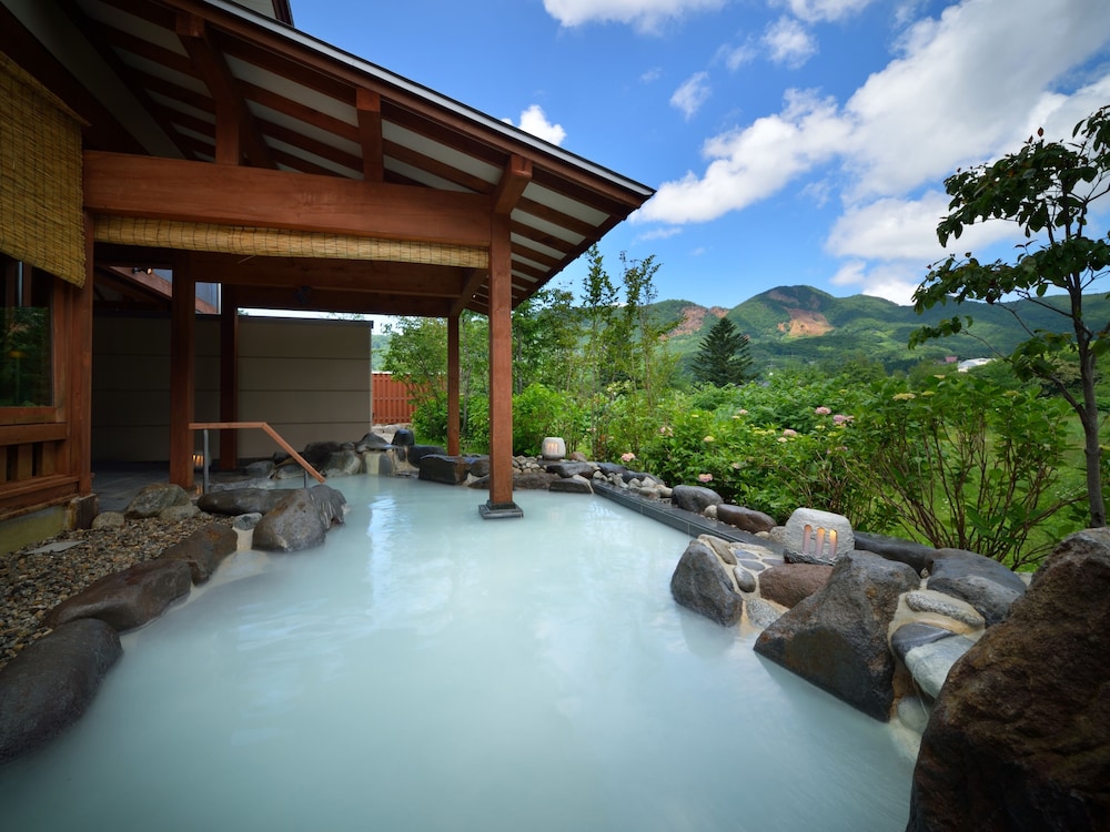 蔵王温泉 蔵王四季のホテル 山形