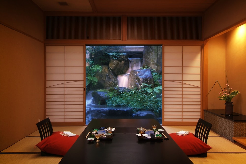 日本の宿 古窯 山形