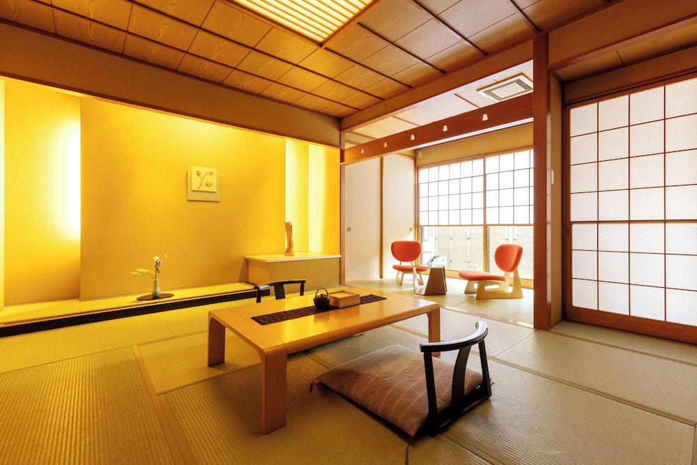 湯坊いちらく TENDO SPA & BREWERY 山形