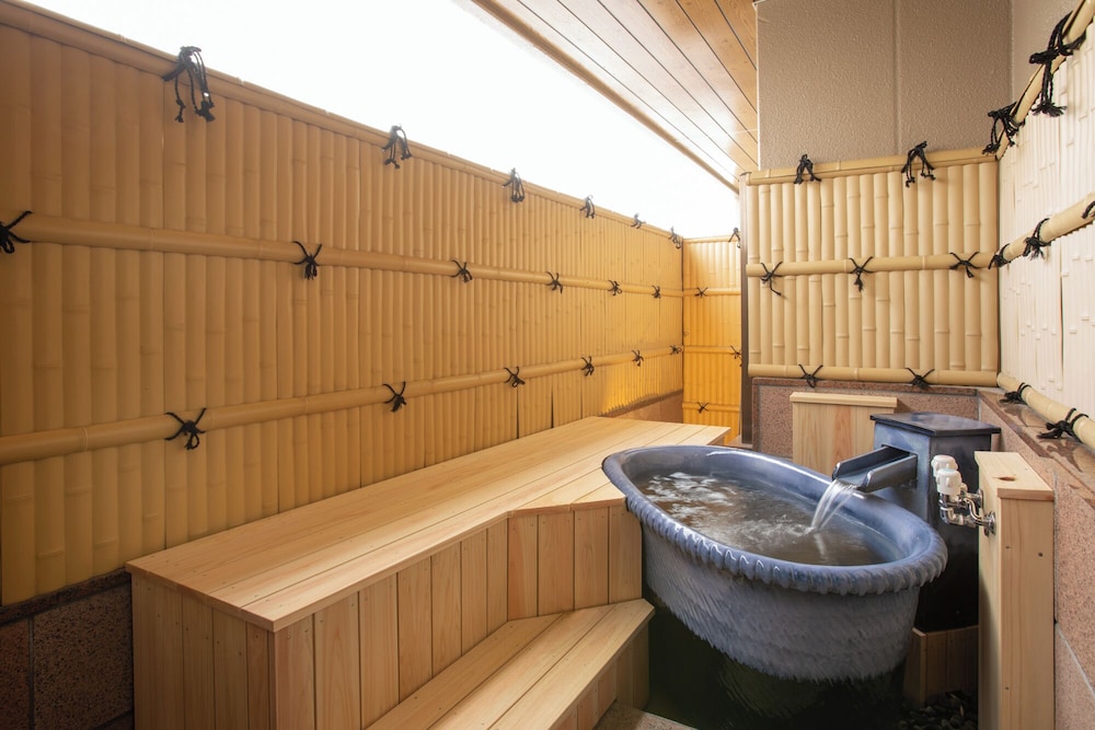 湯坊いちらく TENDO SPA & BREWERY 山形