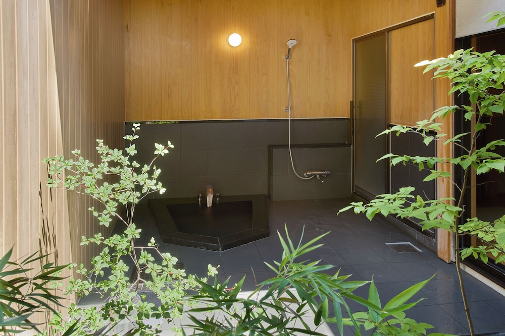 湯坊いちらく TENDO SPA & BREWERY 山形