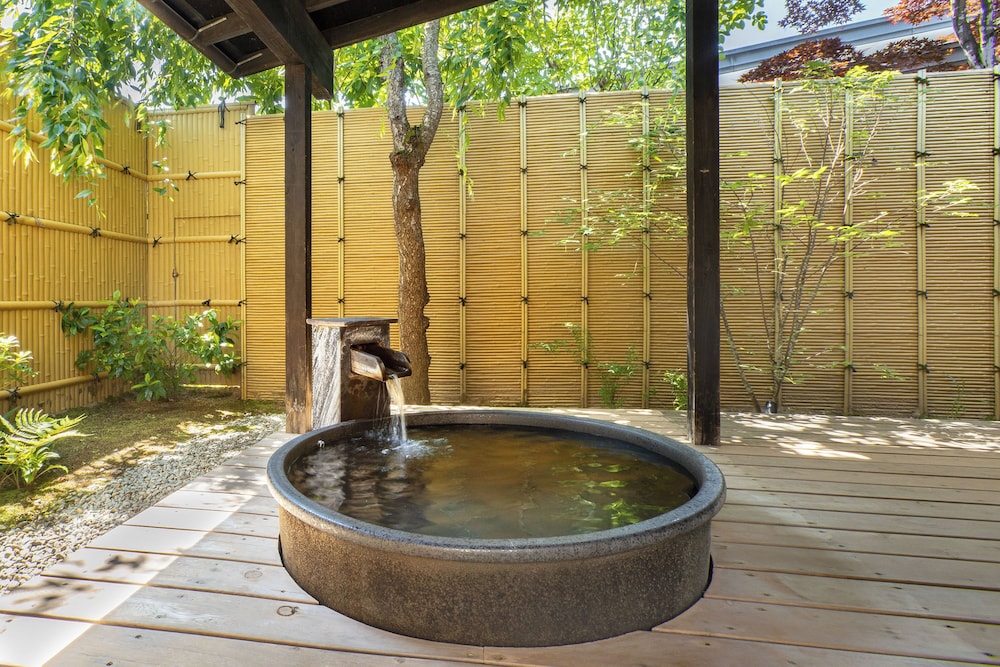 湯坊いちらく TENDO SPA & BREWERY 山形