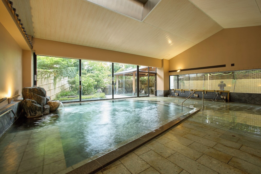 湯坊いちらく TENDO SPA & BREWERY 山形