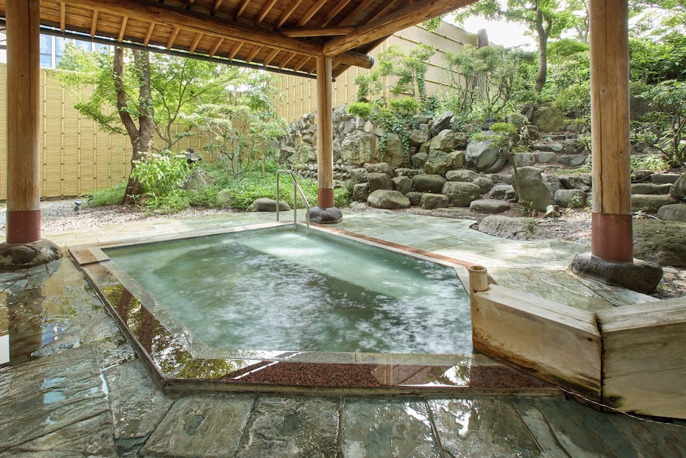 湯坊いちらく TENDO SPA & BREWERY 山形
