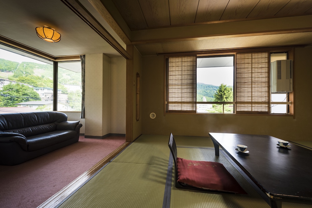 BED'N ONSEN HAMMOND 山形