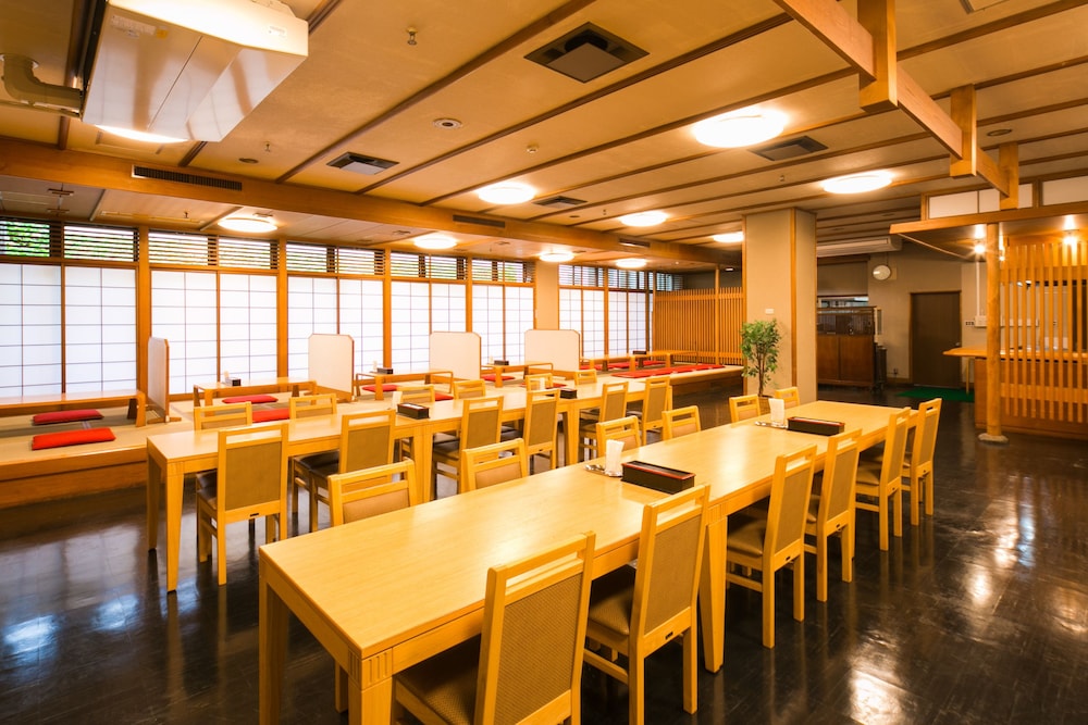 あこや会館 山形