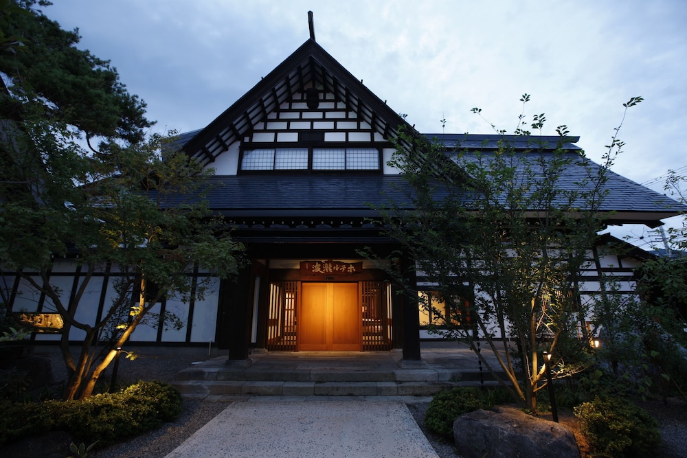 山形座 瀧波 山形