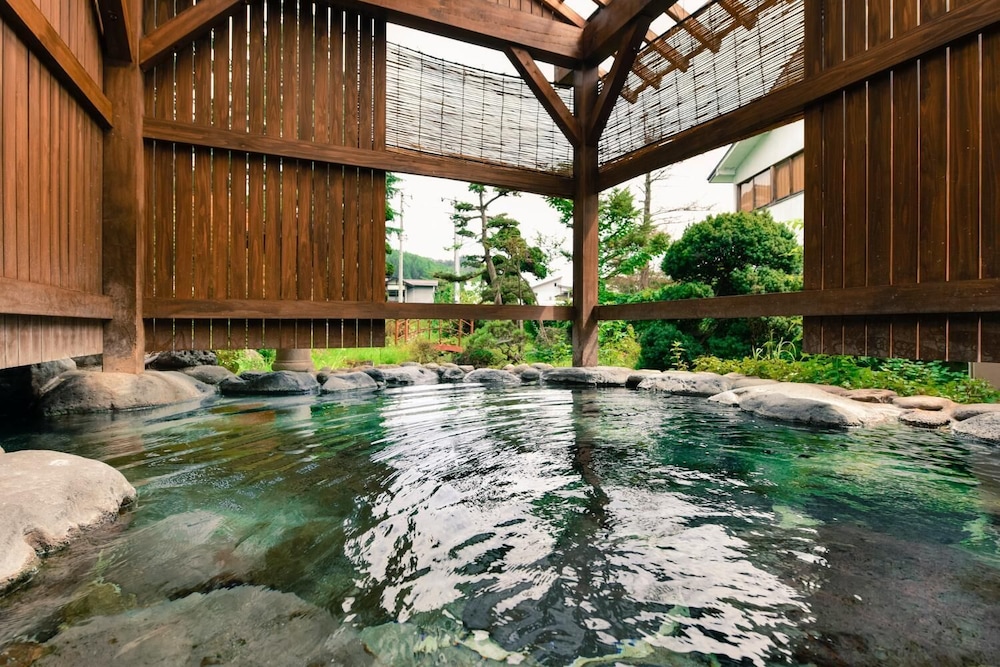 湯杜匠味庵山川 山形