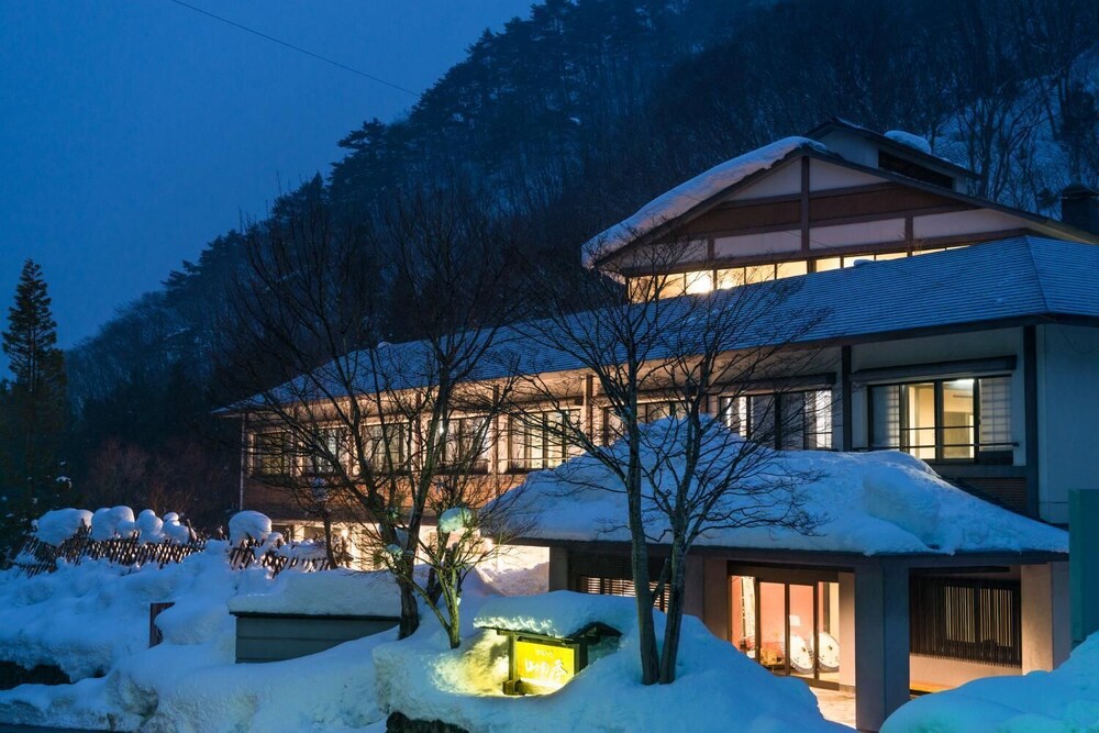 白布温泉 別邸 山の季 山形