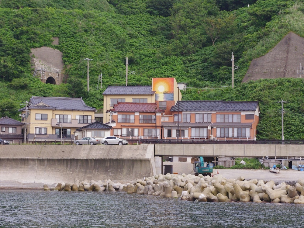旅館 仁三郎 山形