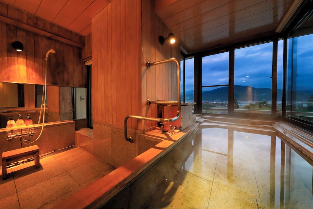 葉山館 山形
