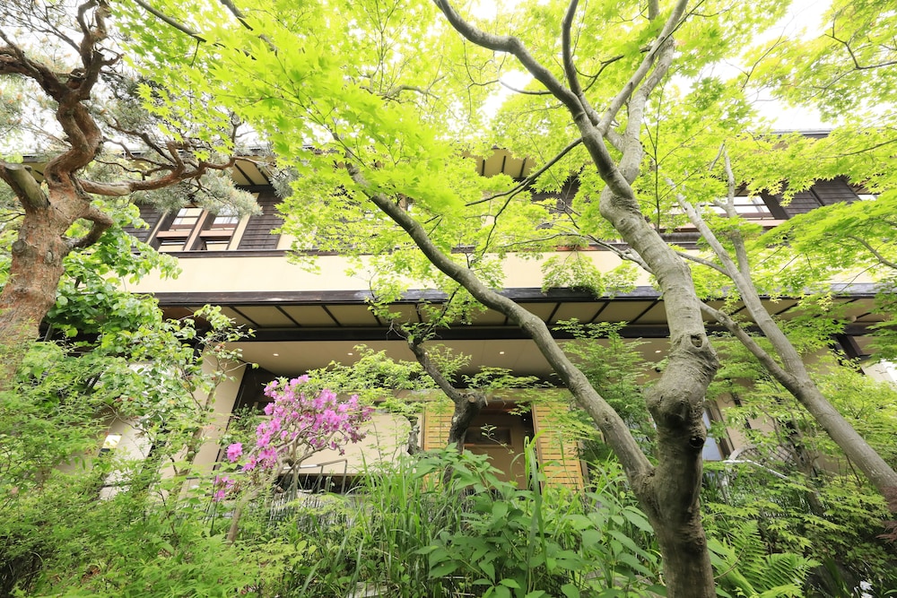 葉山館 山形