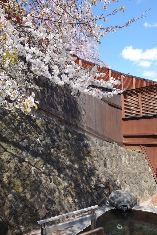 赤湯温泉 御殿守 山形