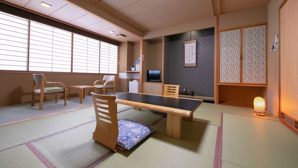 わかまつや 山形