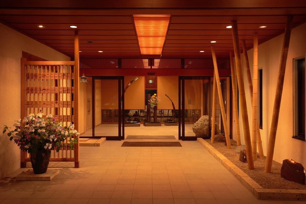 旬樹庵 さんさ亭げんぶ館 山形