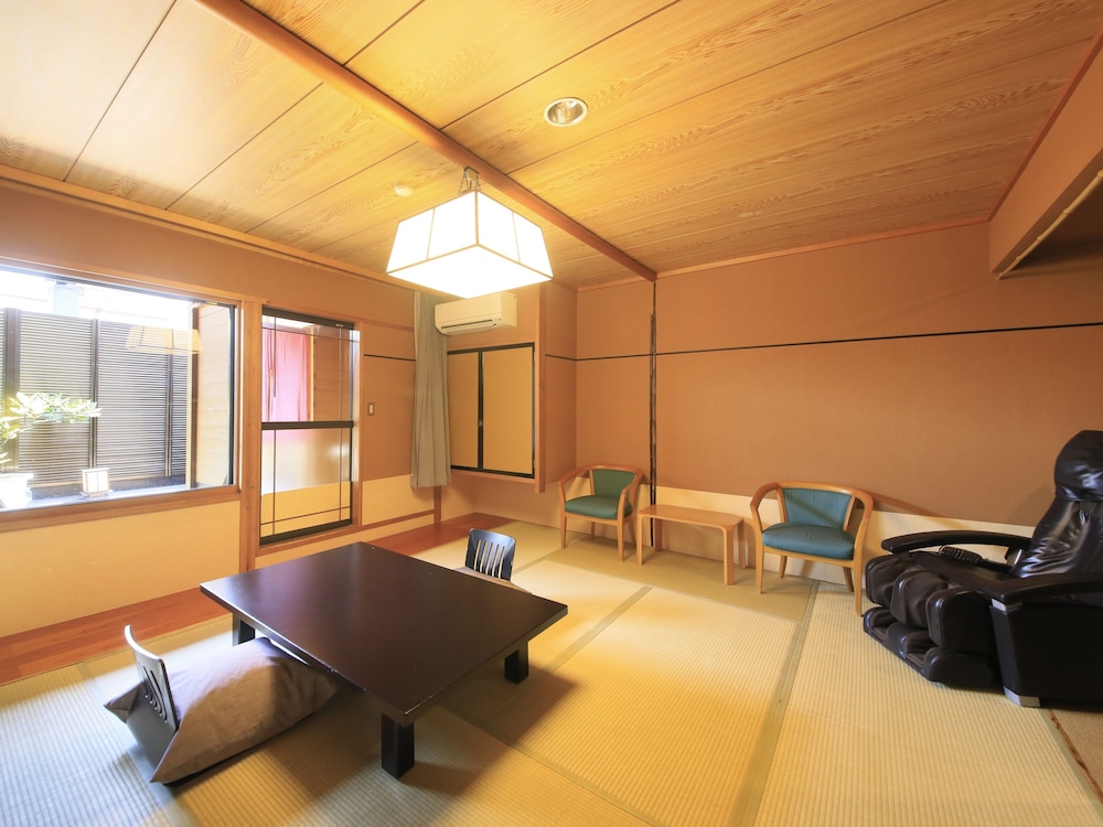 彩花亭時代屋 山形