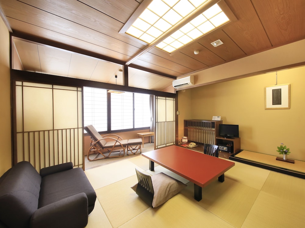 彩花亭時代屋 山形