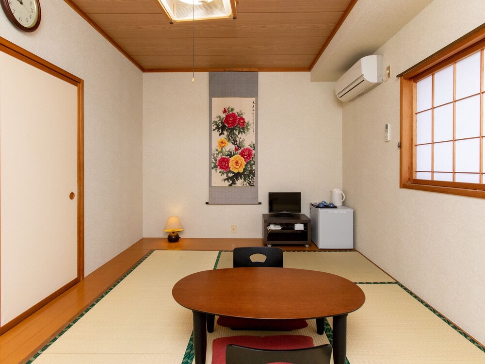 OYO たかはた駅前ホテル 山形