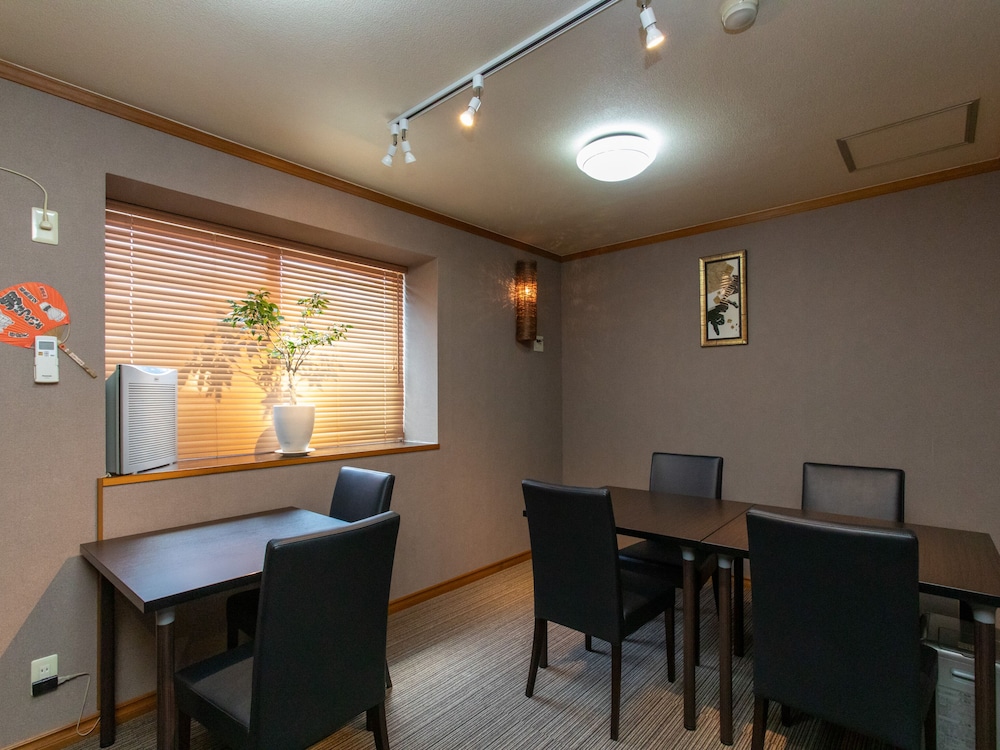 OYO たかはた駅前ホテル 山形