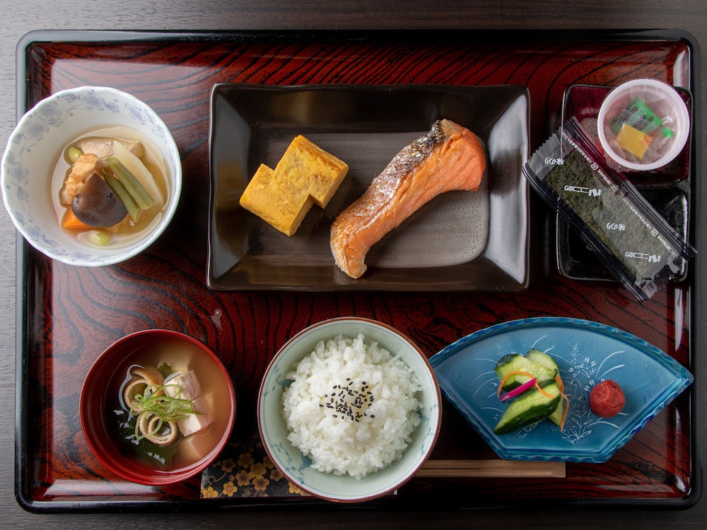OYO たかはた駅前ホテル 山形