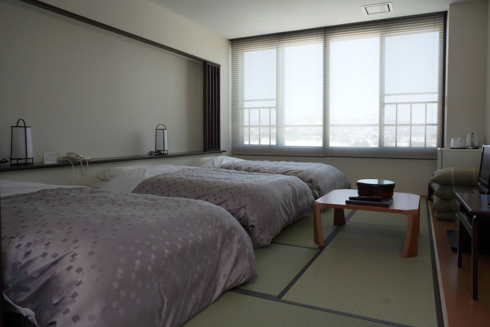 あったまり ランド 深堀 山形
