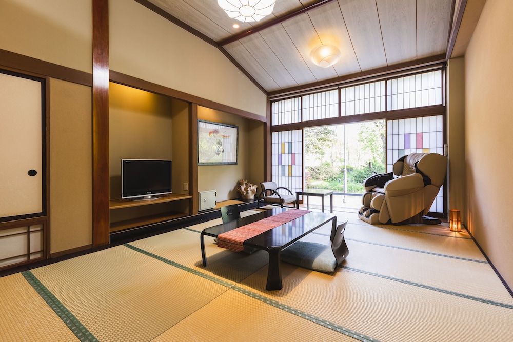 美湯美食の離れ宿 小野川温泉 河鹿荘 山形