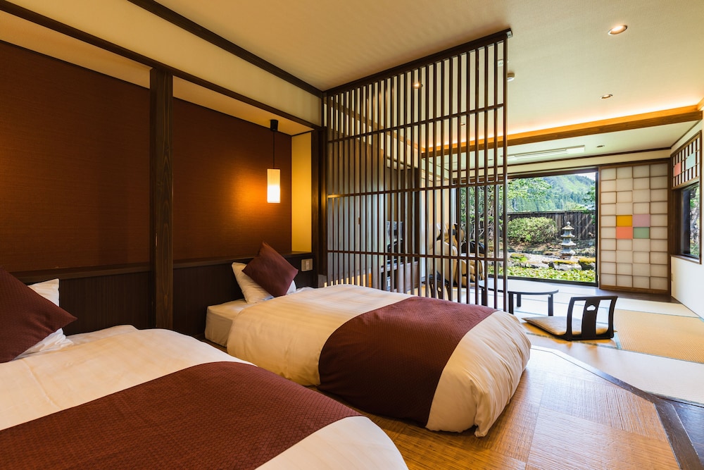 美湯美食の離れ宿 小野川温泉 河鹿荘 山形