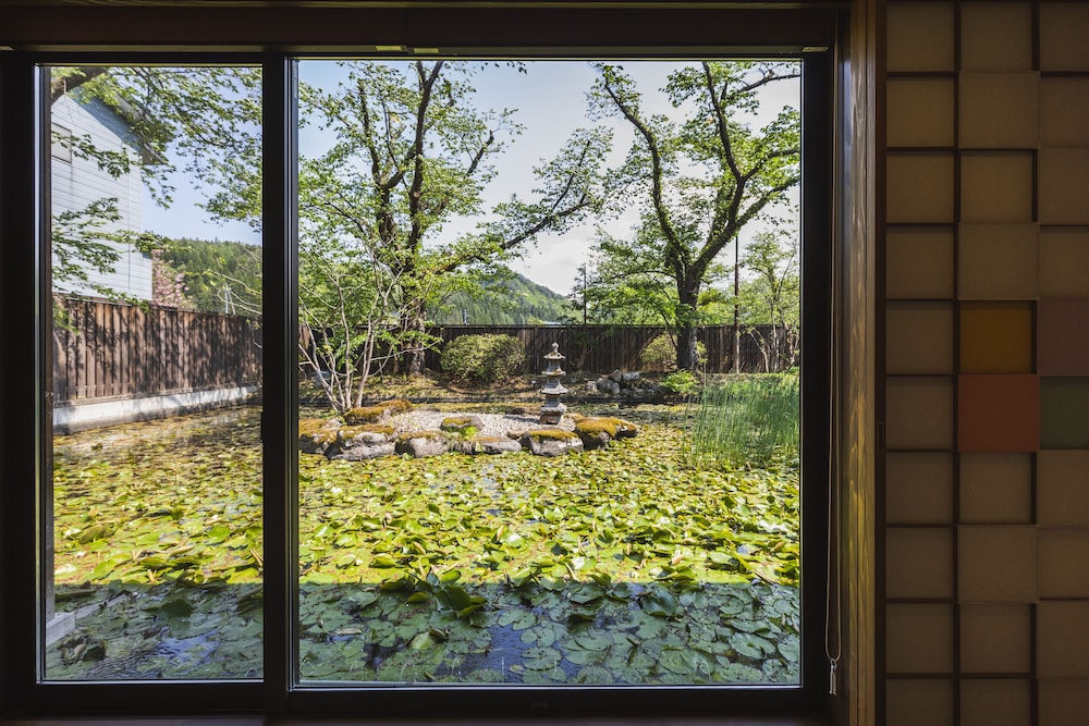美湯美食の離れ宿 小野川温泉 河鹿荘 山形