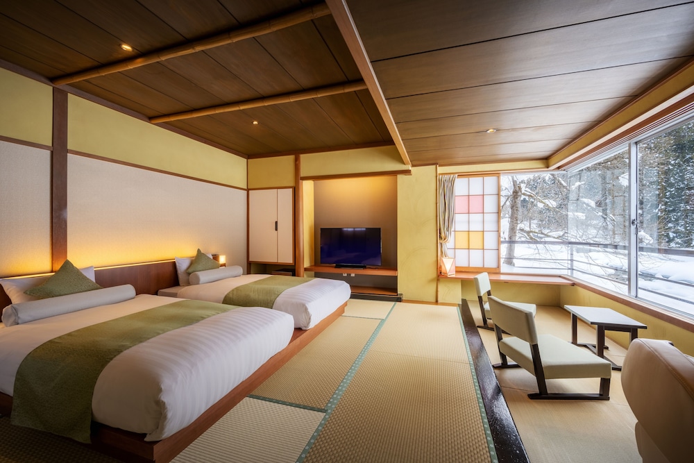 美湯美食の離れ宿 小野川温泉 河鹿荘 山形