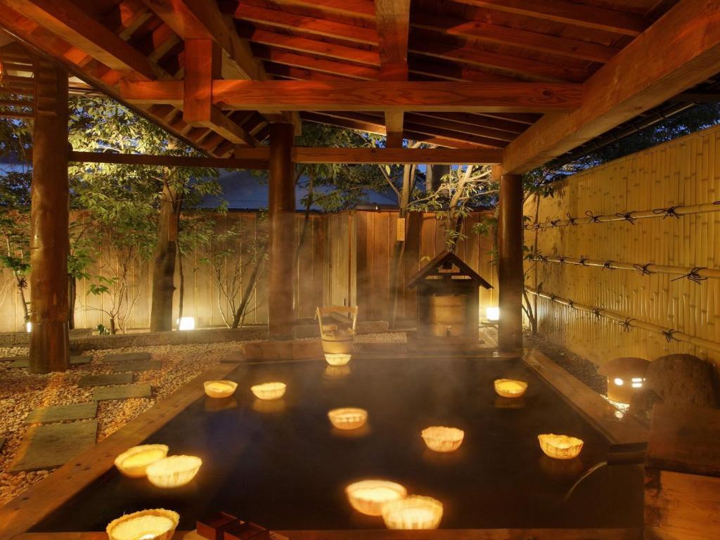 花明りの宿　月の池 山形