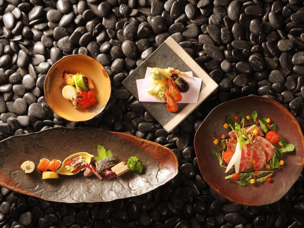 花明りの宿　月の池 山形