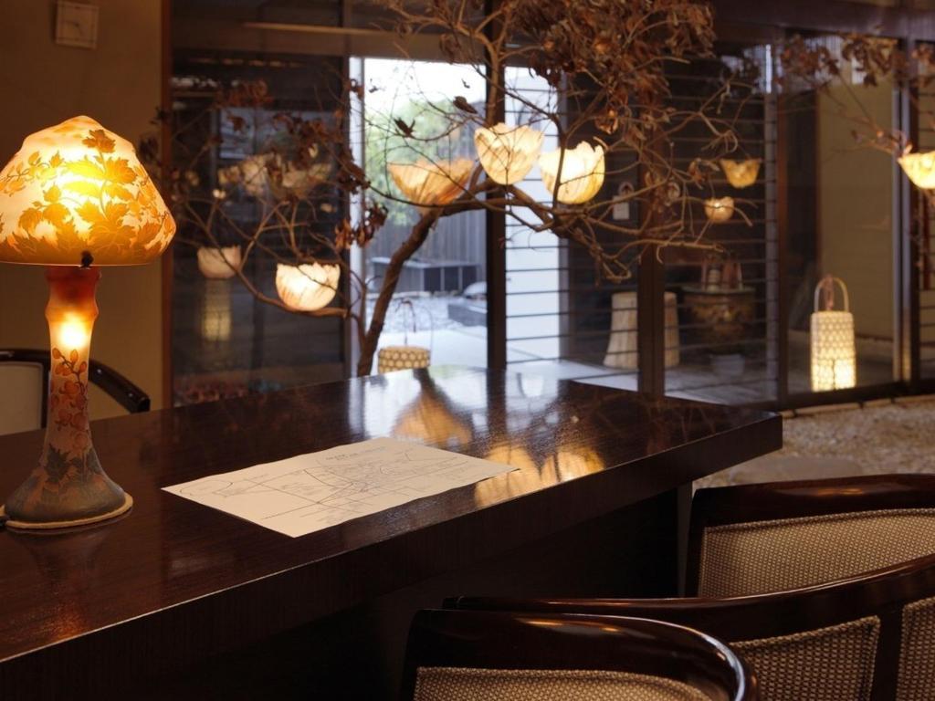 花明りの宿　月の池 山形