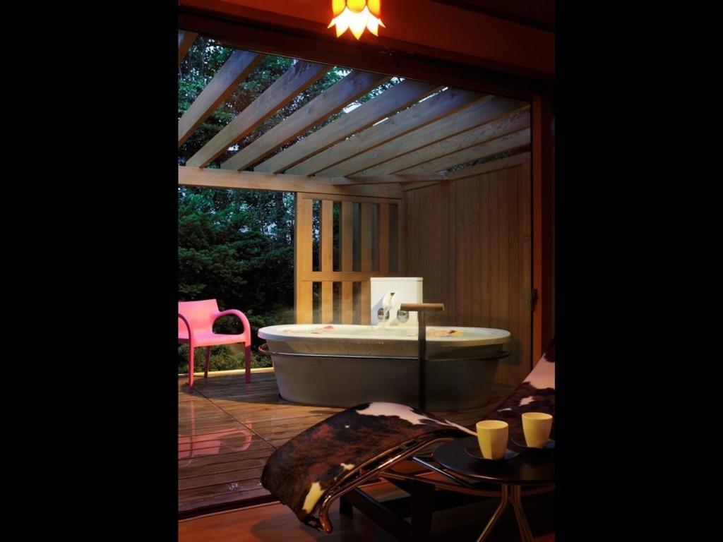 花明りの宿　月の池 山形