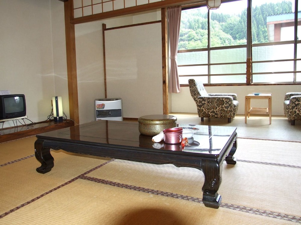 羽根沢温泉 加登屋旅館 山形