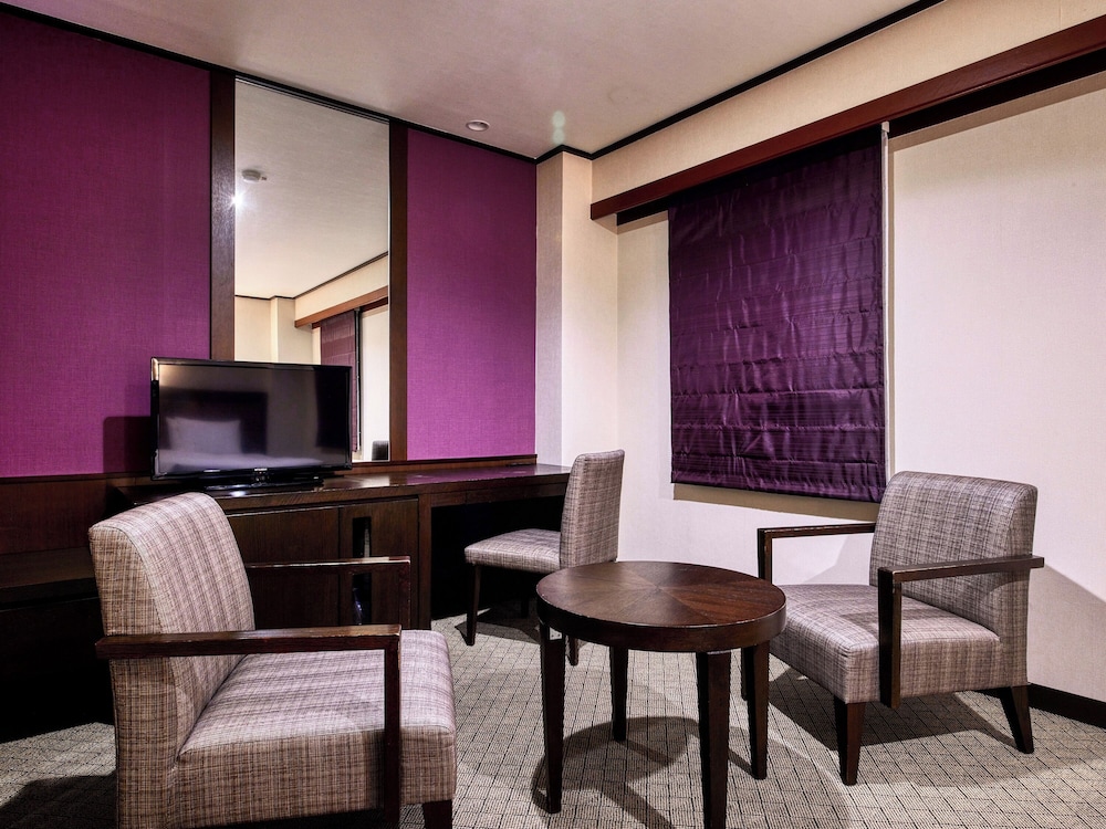 ロイヤルパインズホテル米沢 山形