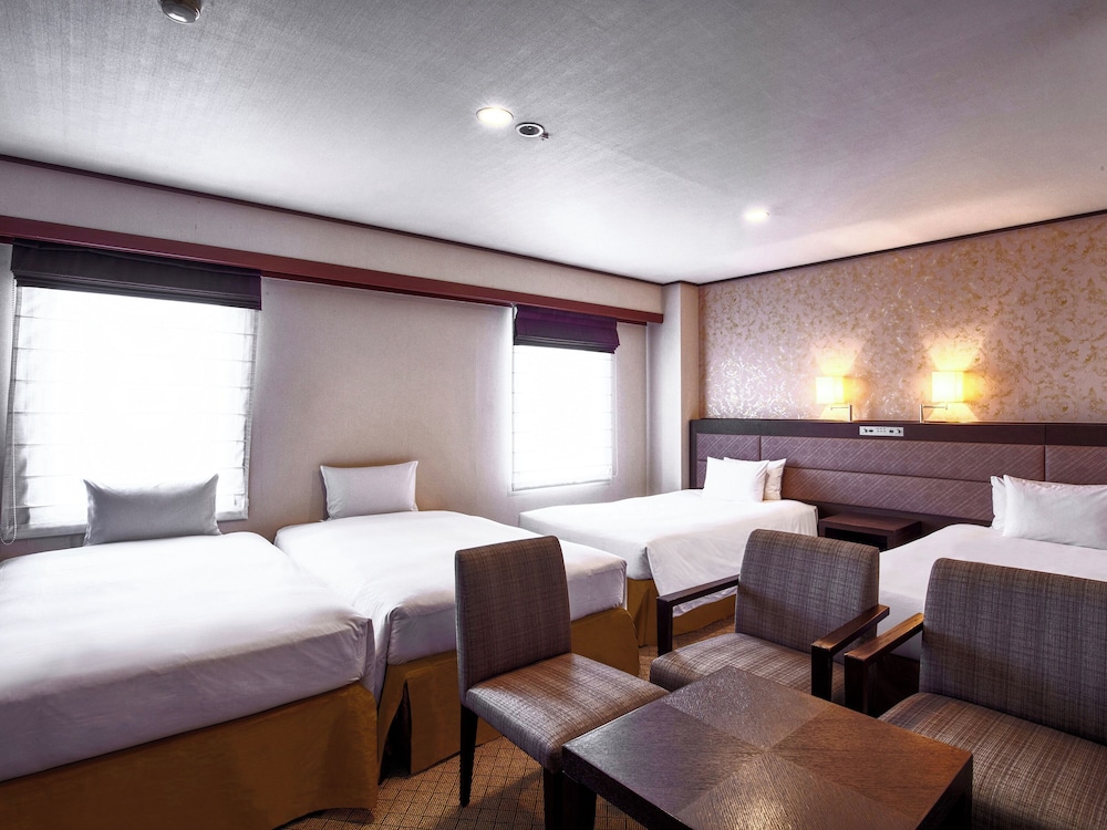 ロイヤルパインズホテル米沢 山形