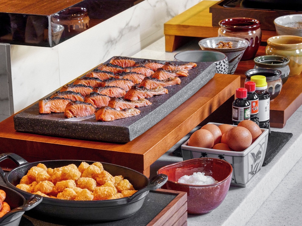 ロイヤルパインズホテル米沢 山形