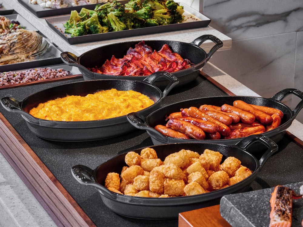 ロイヤルパインズホテル米沢 山形