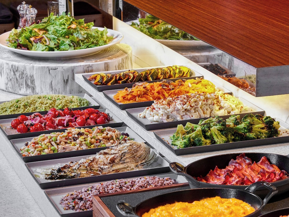 ロイヤルパインズホテル米沢 山形