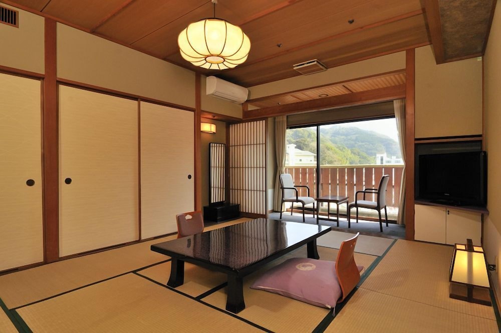 土肥ふじやホテル 静岡