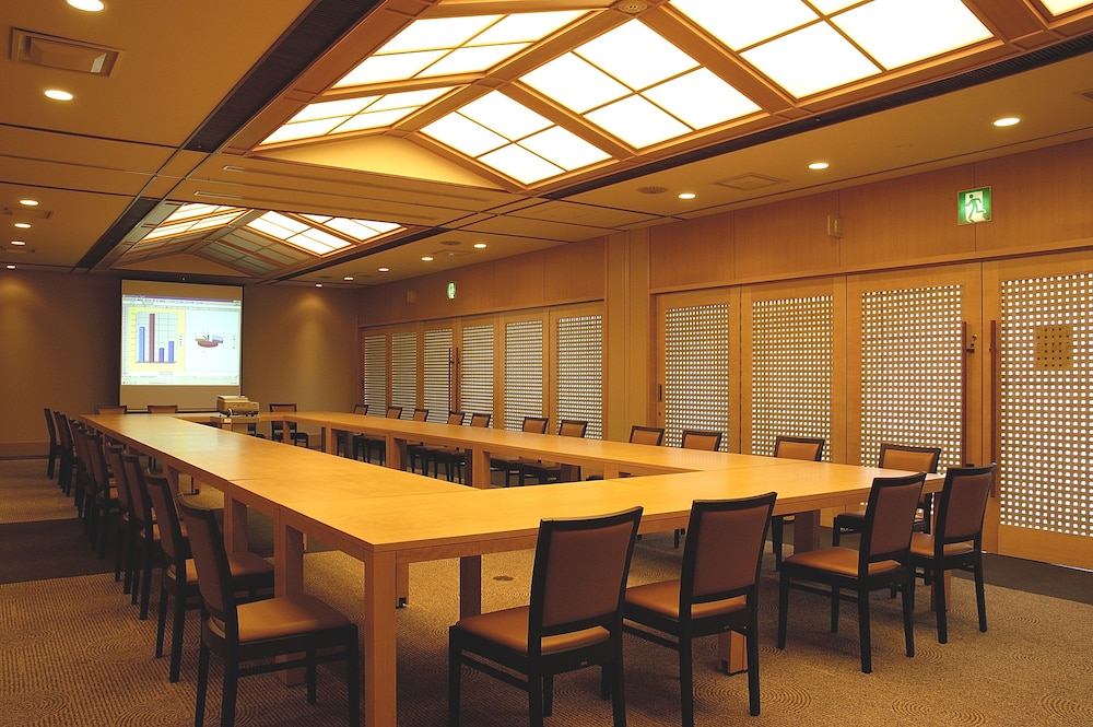 ラフォーレ伊東温泉　湯の庭 静岡